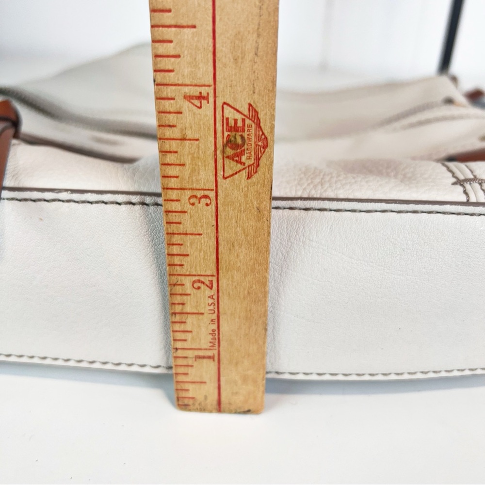 Vintage Fossil Crossbody White Textured Leather Multi Pocket Adjustable Strap - Picture 13 of 15
